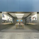 Business 1 image APPLE TOUCHWOOD CENTRE Mobile Phone Repairs in Solihull We