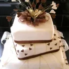 Business 12 image CAKE BAKES Wedding Supplies in Castleford We
