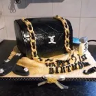 Business 4 image CAKES & TOPPERS BY SUZANNA Wedding Services in Castleford We