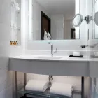 Business 31 image CROWNE PLAZA LONDON - ALBERT EMBANKMENT, AN IHG HOTEL Wedding Venues in London Gr