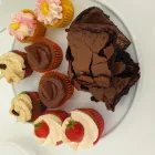 Business 1 image EMZ CAKEZ - CORNWALL Wedding Services in Camborne Co