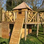 Business 2 image HANDMADE HIDEAWAYS Woodworking in Chesham Bu