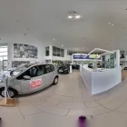 Business 26 image HUDDERSFIELD VOLKSWAGEN Used Car Dealers in Huddersfield We