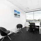 Business 3 image REGUS - BRACKNELL ARLINGTON SQUARE Virtual Offices in Bracknell Be