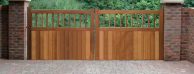 Business 9 image CLARKS SECURITY GATES LTD Shopping & Retail in Addlestone Su