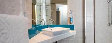 Business 28 image HOLIDAY INN EXPRESS EDINBURGH - LEITH WATERFRONT, AN IHG HOTEL Travel & Tourism in Edinburgh Edh