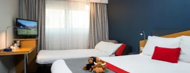 Business 26 image HOLIDAY INN EXPRESS NEWPORT, AN IHG HOTEL Travel & Tourism in Newport Gw