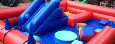 Business 10 image KAINES CASTLES Toys & Games in Birstall Le