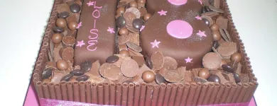 Business 7 image LEE UPHOLSTERY & FRAMES LTD Furniture Manufacturers & Designers in Pontypool Gw