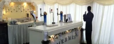 Business 6 image LION OUTSIDE BARS Shopping & Retail in Broughton So