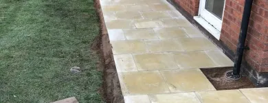 Business 12 image LYNDON DE LEE LANDSCAPING Paving & Driveway Contractors in Solihull We