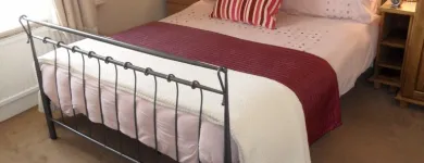 Business 2 image MARINERS GUEST HOUSE Guest Houses in Torquay De