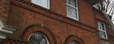 Business 96 image ON THE ISLAND CLEANING & MAINTENANCE Window Cleaners in Ryde Is