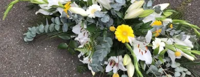 Business 6 image PJ'S PETALS Shopping & Retail in Croydon Gr