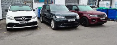 Business 1 image REFLECTIONS CAR BODY REPAIR Garages in Camberley Su