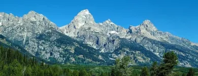 Business 15 image VAN DER VACATIONS Youth Organisations, Centres & Clubs in Luton Be