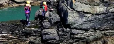 Business 41 image VAN DER VACATIONS Youth Organisations, Centres & Clubs in Luton Be