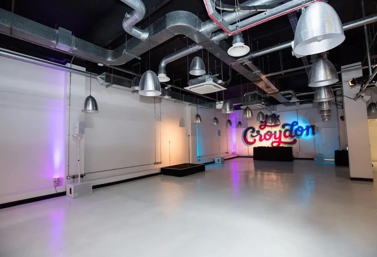 Business 5 image TMRW HUB