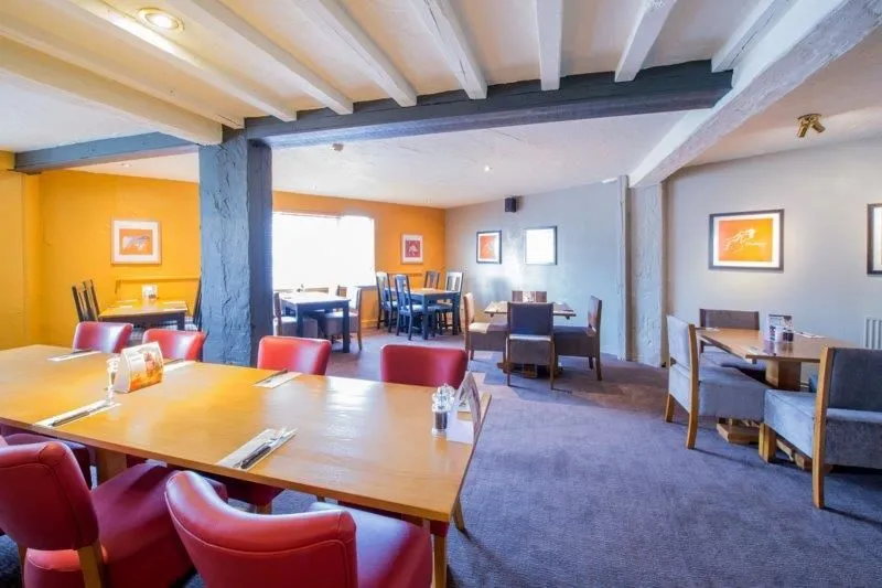 Business 1 image COUNTESS WEAR BEEFEATER