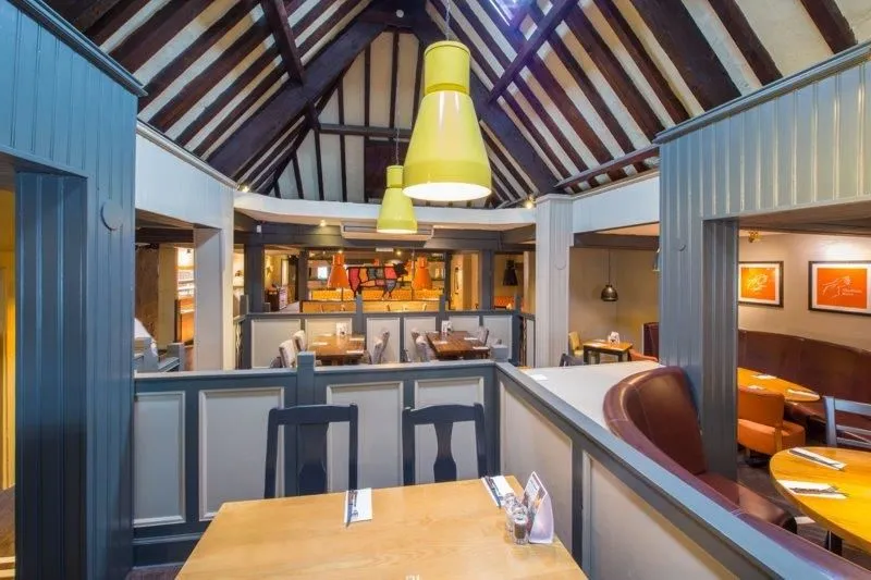 Business 2 image COUNTESS WEAR BEEFEATER