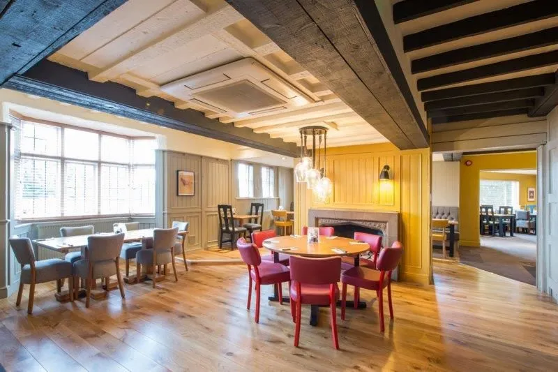 Business 3 image COUNTESS WEAR BEEFEATER