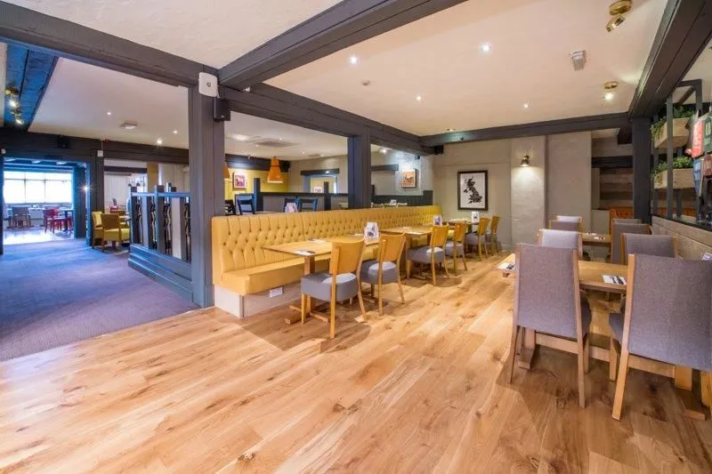 Business 6 image COUNTESS WEAR BEEFEATER