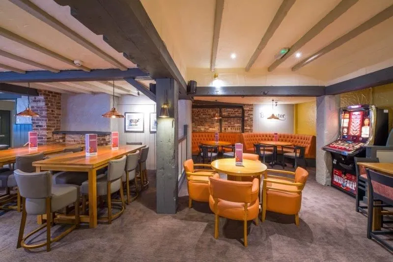 Business 13 image COUNTESS WEAR BEEFEATER